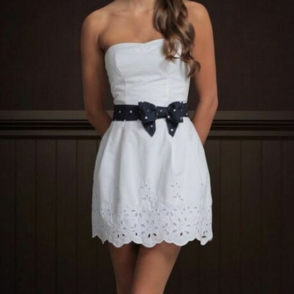 Hollister white strapless dress